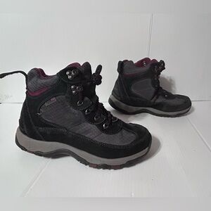 L. L. Bean # 296491 hiking boots shoe women size 8 M